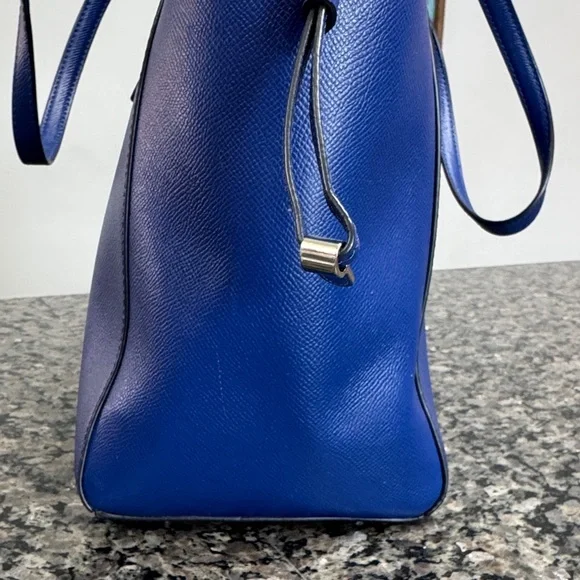 Michael Kors coated canvas Navy Blue Tote EUC - Picture 8 of 17